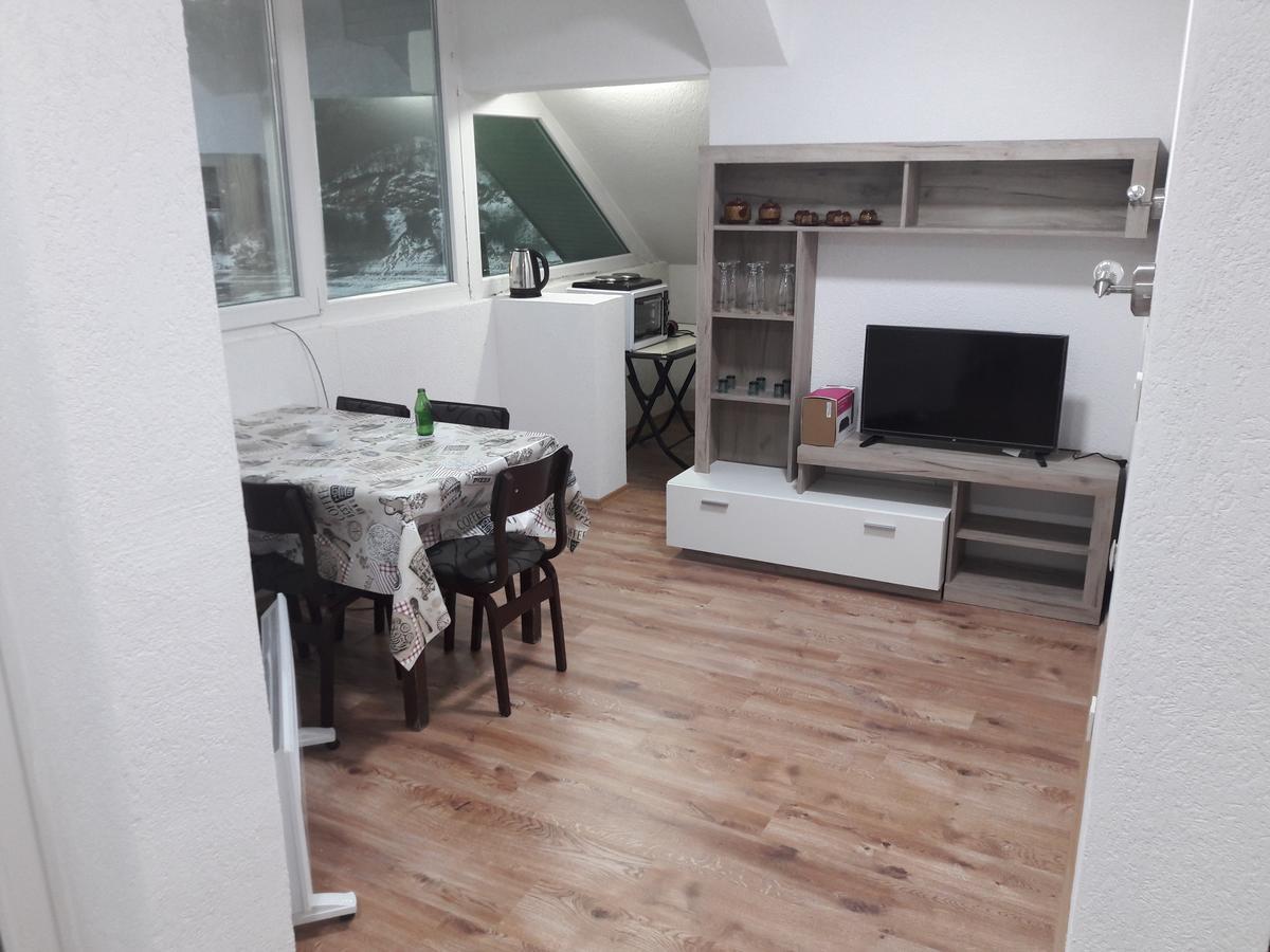 Mal Odmor Διαμέρισμα Μαύροβο Εξωτερικό φωτογραφία